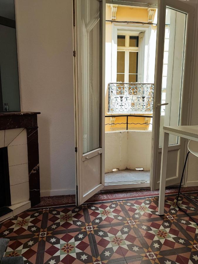Vauban Palm Apartment แปร์ปินญอง ภายนอก รูปภาพ